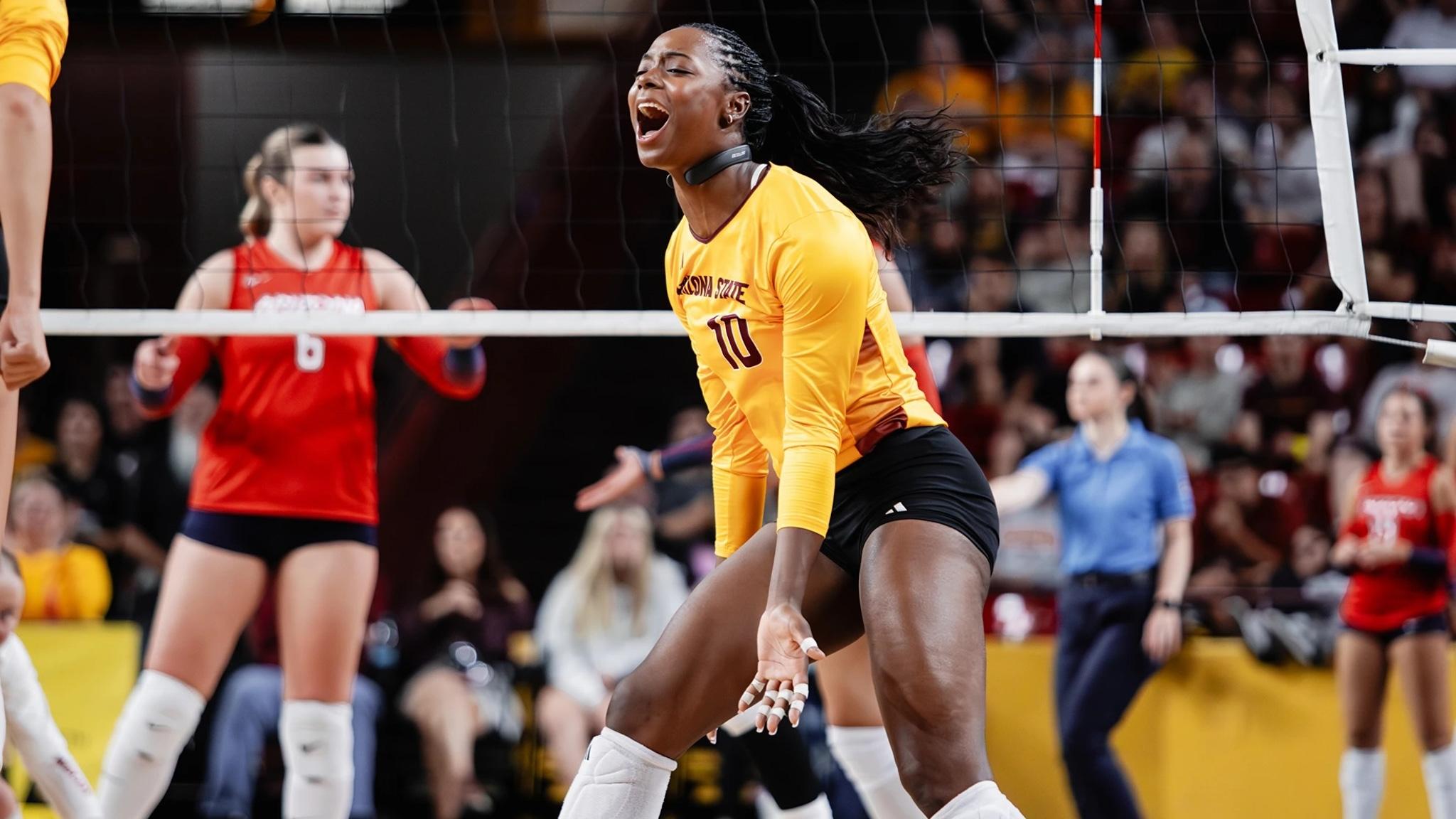 Noemie Glover plays for Arizona State